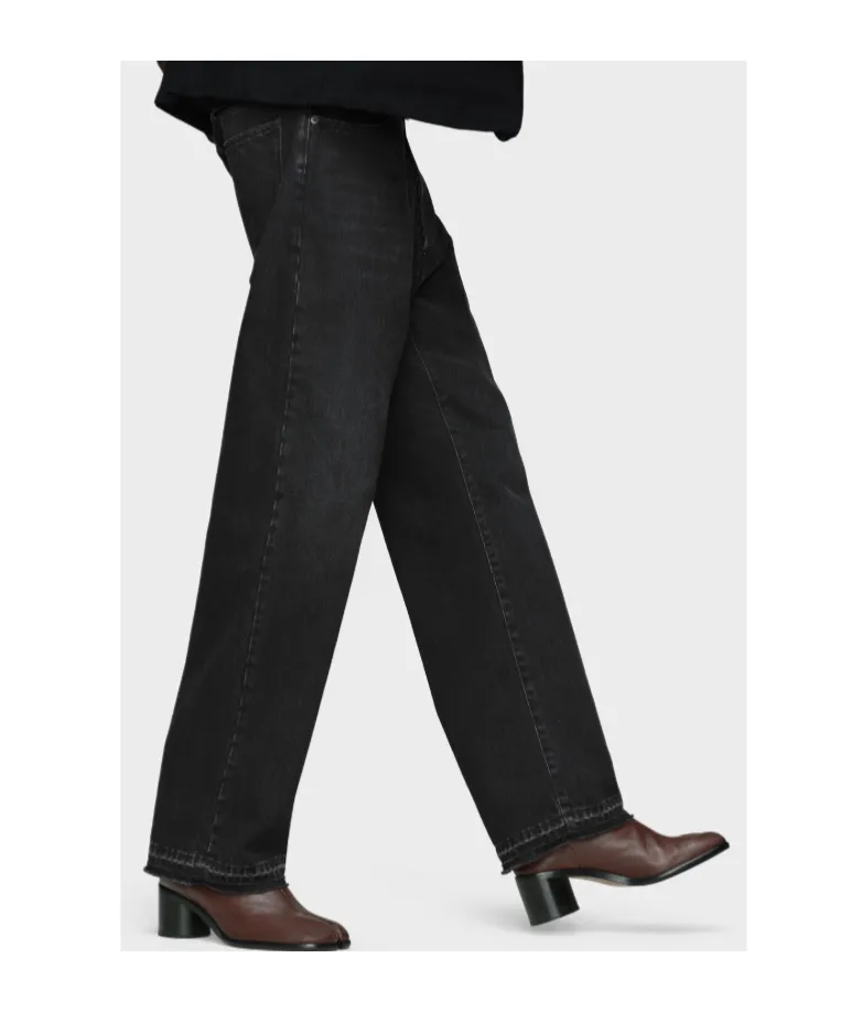 Logo Detailed Straight-Leg Jeans