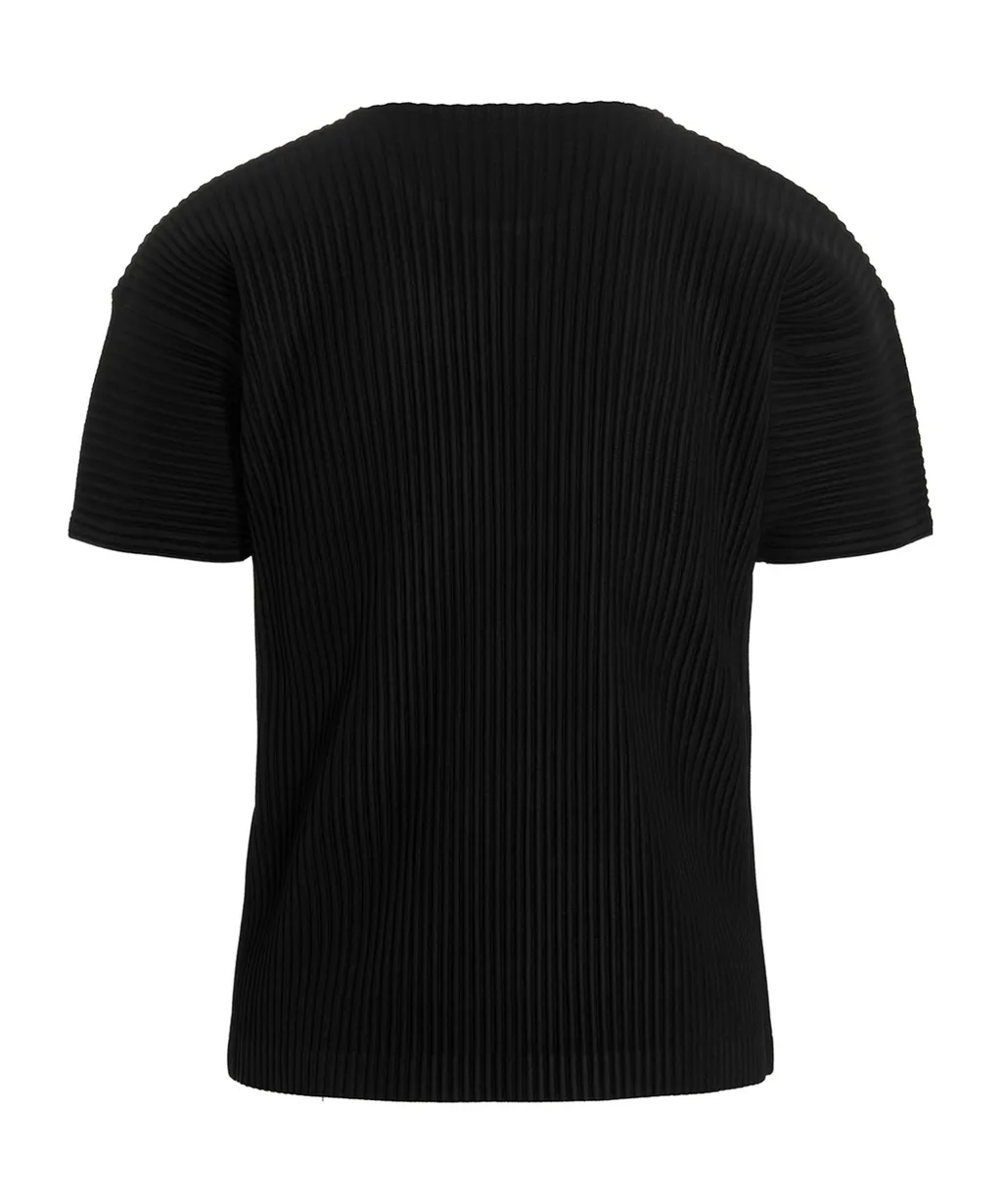 Basics T-Shirt