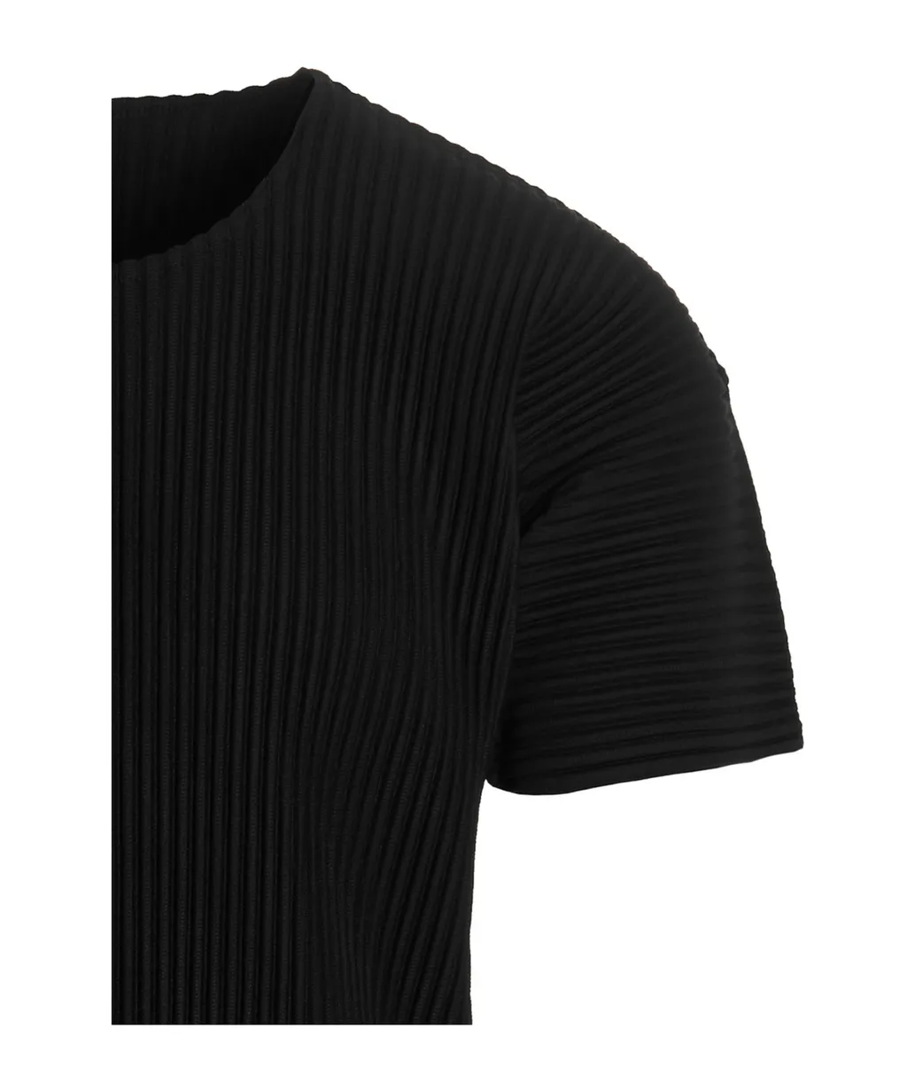 Basics T-Shirt