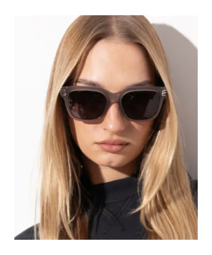 Casino Triple-Detail Square Sunglasses