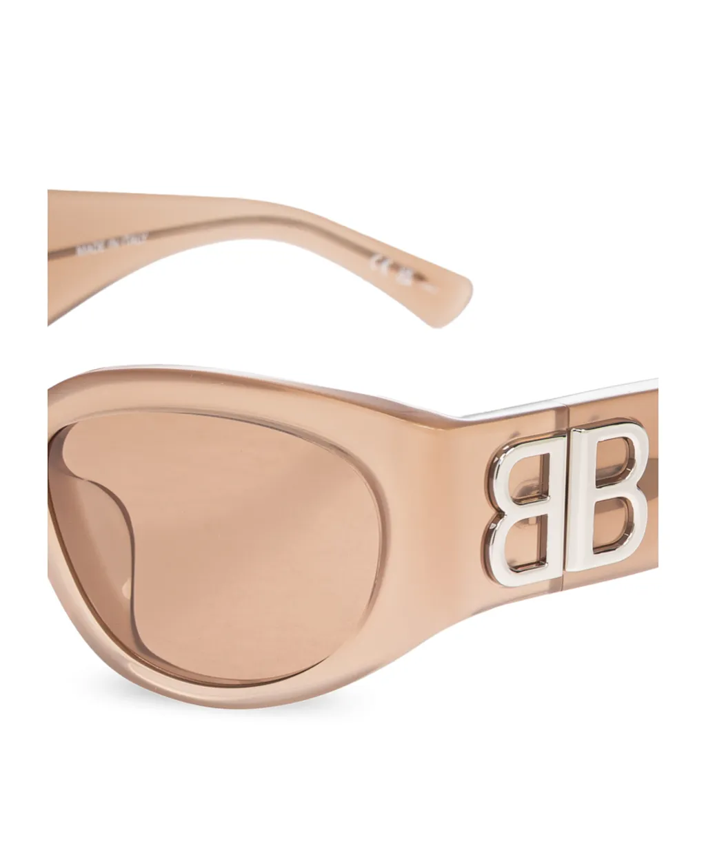 Bossy Cat-Eye Frame Sunglasses
