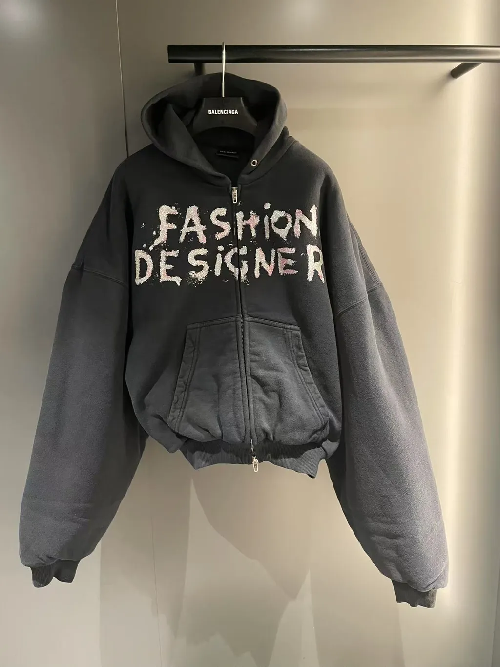 Sprayed Effect Zipped Hoodie