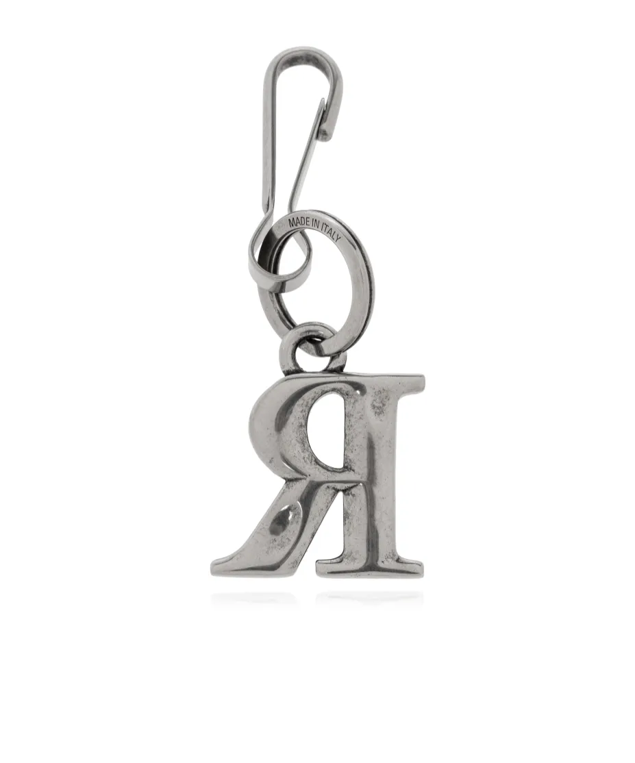 R Chain Keychain