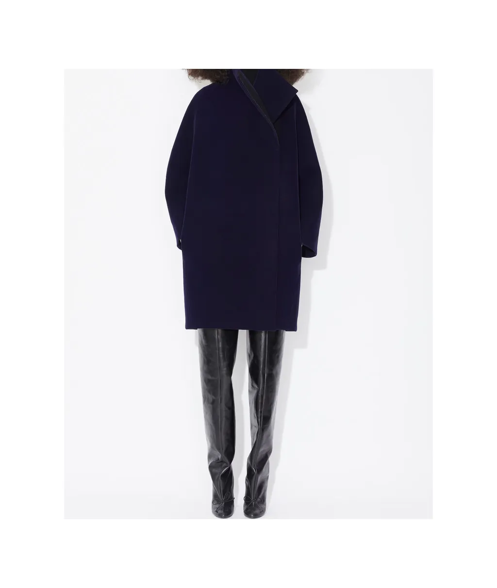 Round Long-Sleeved Coat