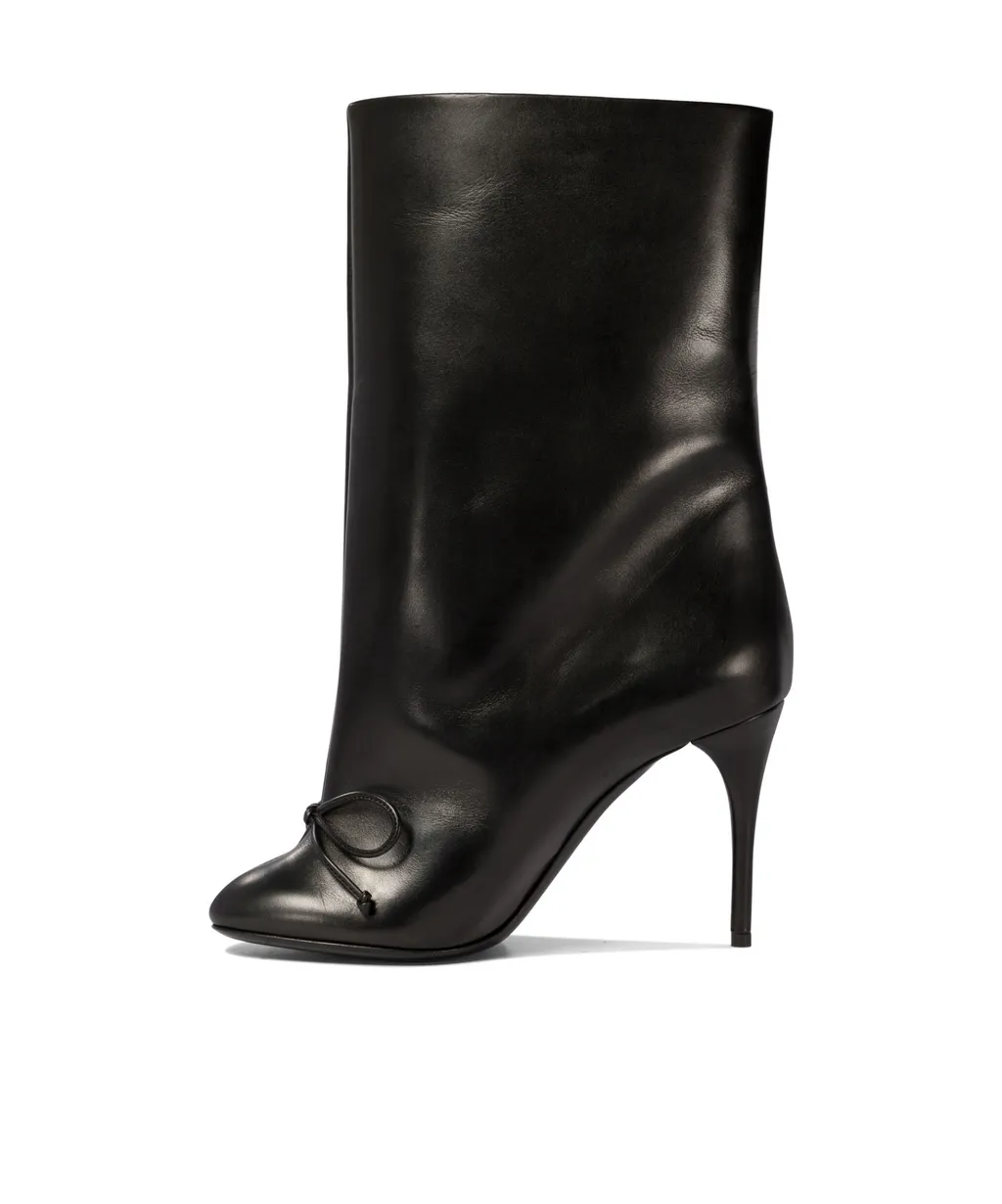 Pointed Short Boots