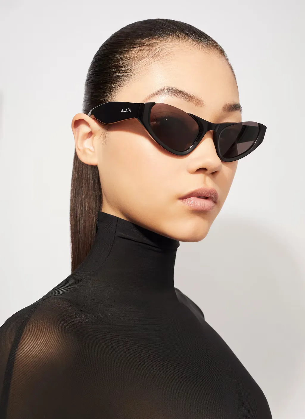 Cat's Eye-Shaped Sunglasses