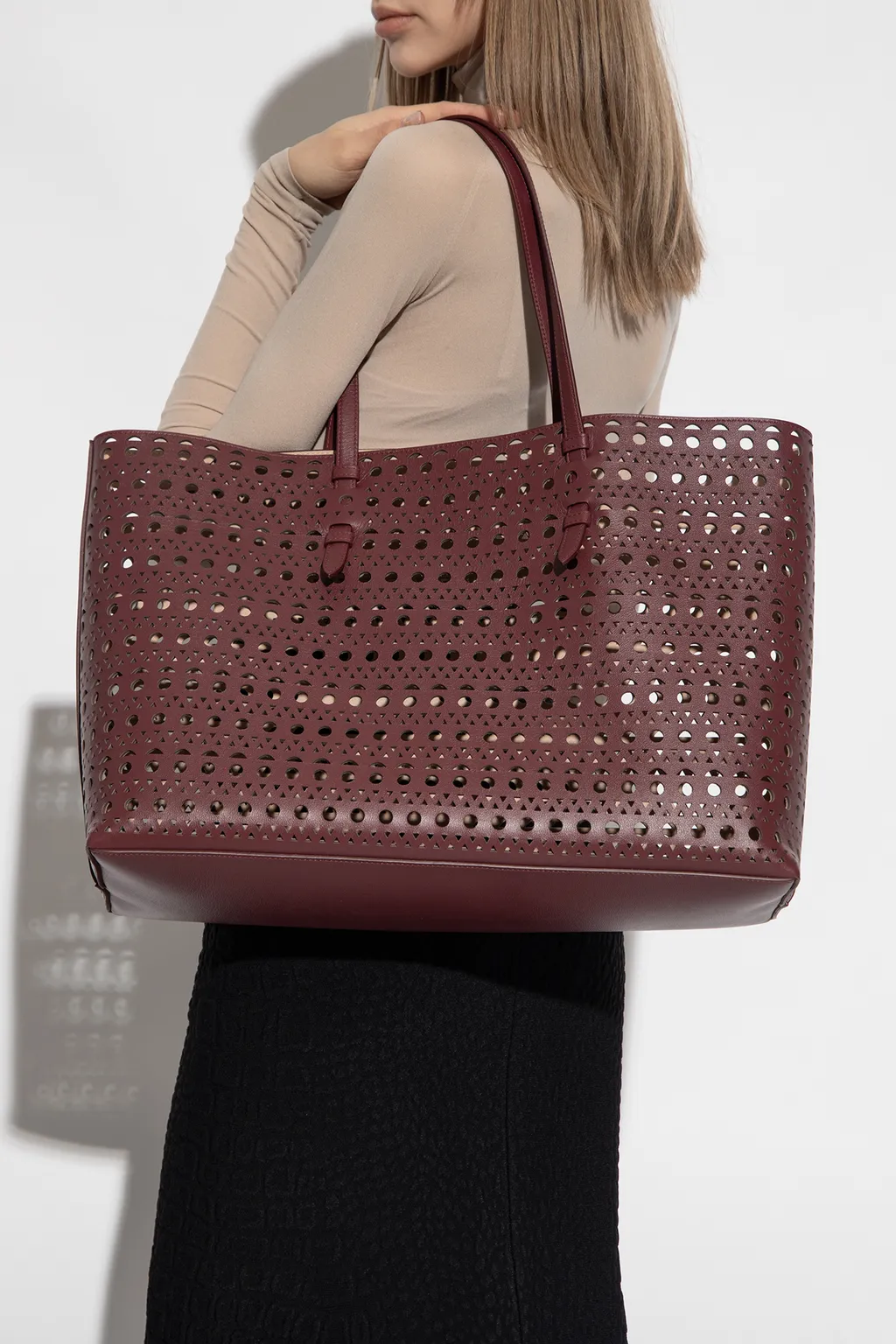 Mina 44 Openwork Tote Bag
