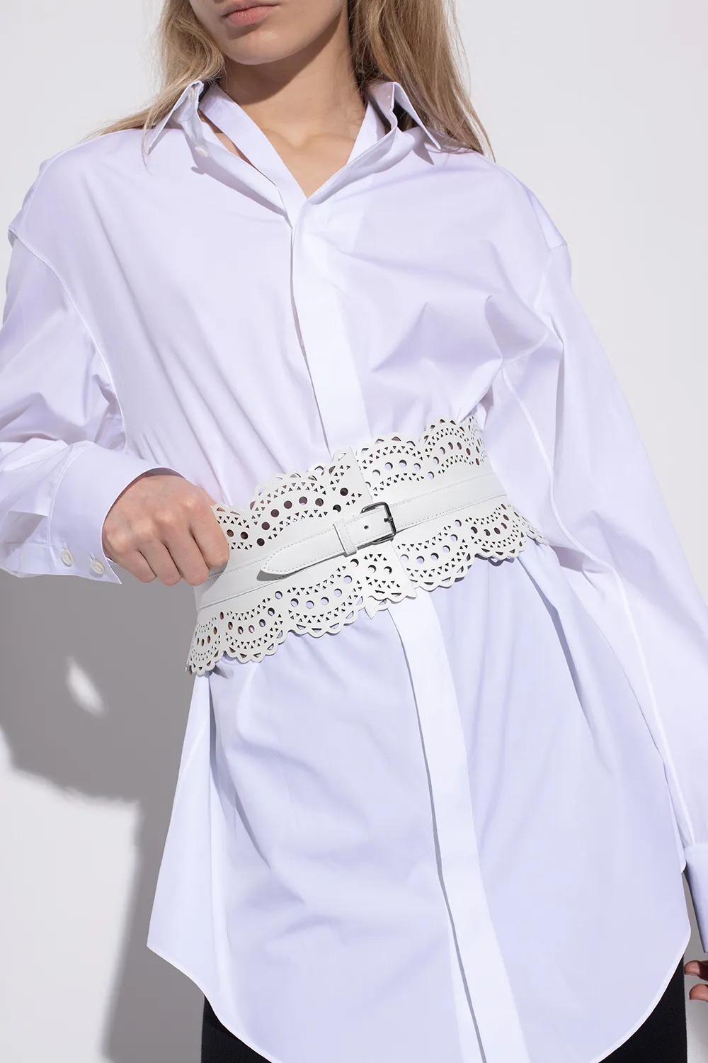 Hollowed-Out Pattern Tight Chest Belt