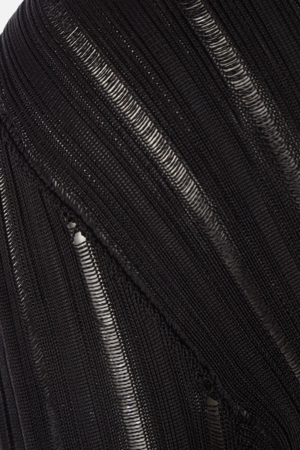 Long-Sleeved Short Knitted Cardigan