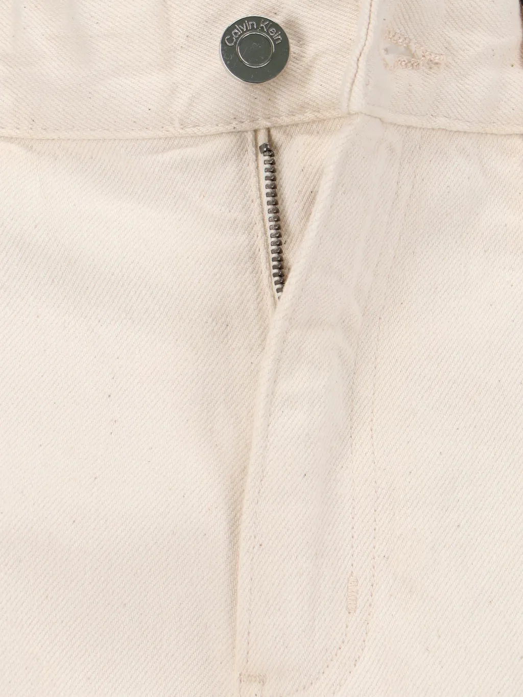 Relaxed Wide Leg Jeans