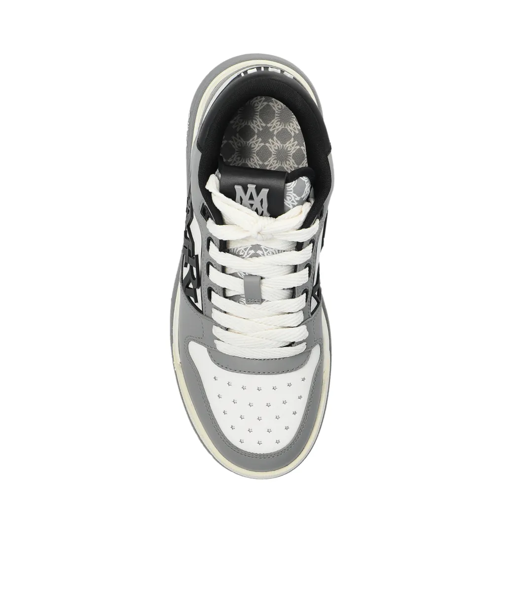 Classic Low Sneakers
