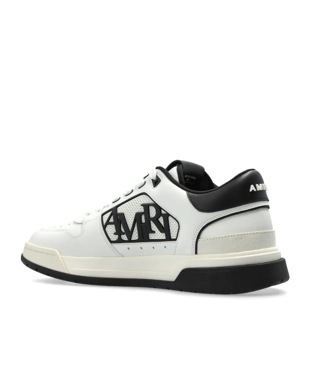 Classic Low Sneakers