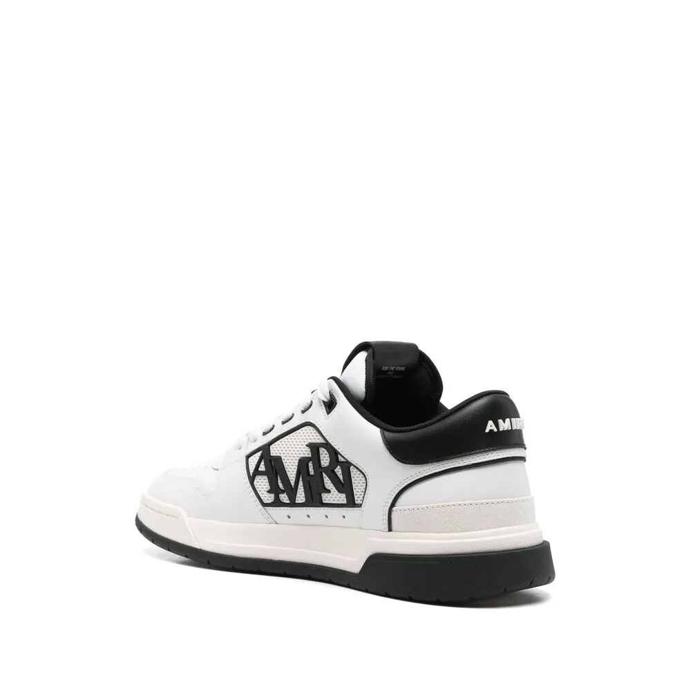 Low-Top Trainers