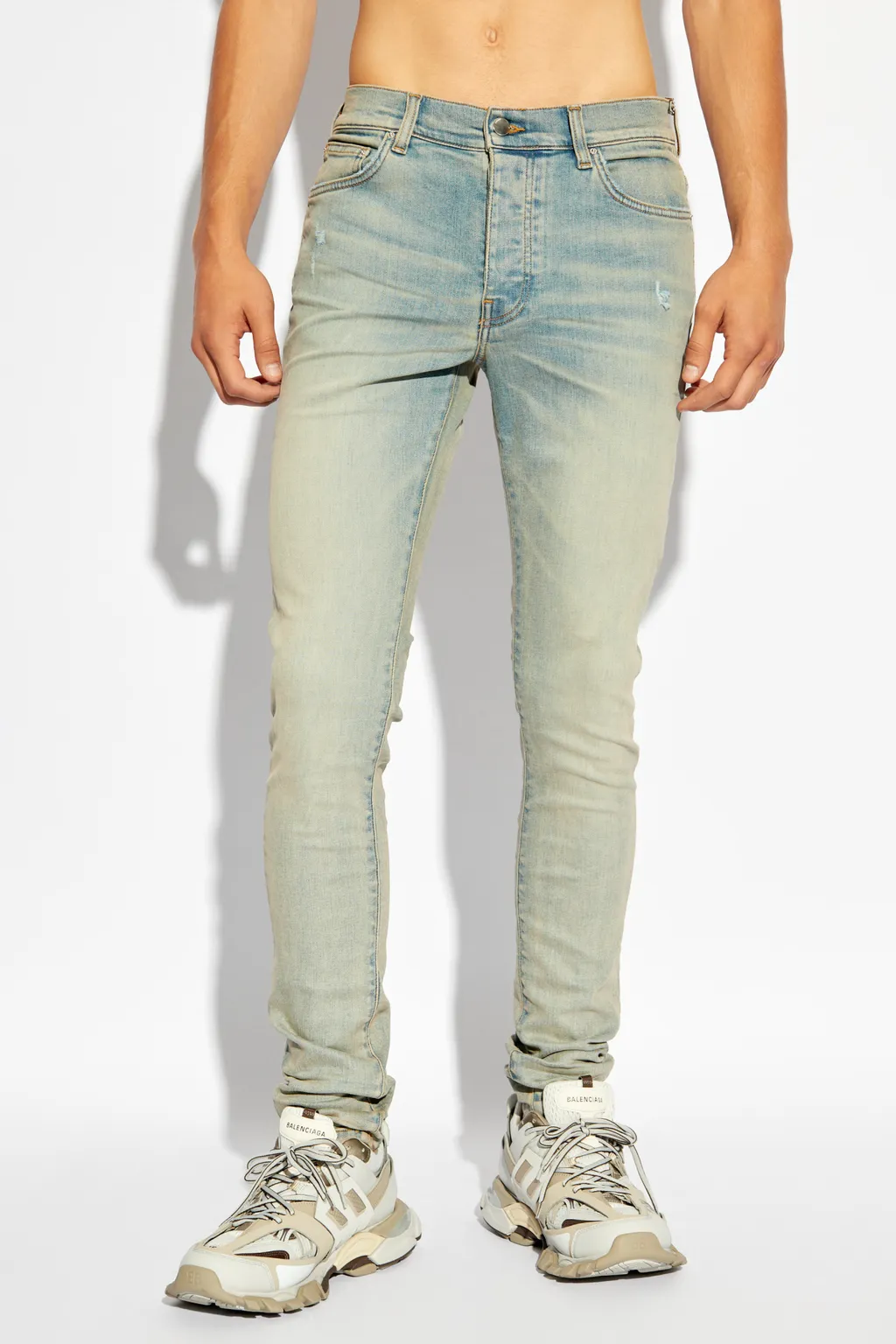 Belt-Loop Jeans