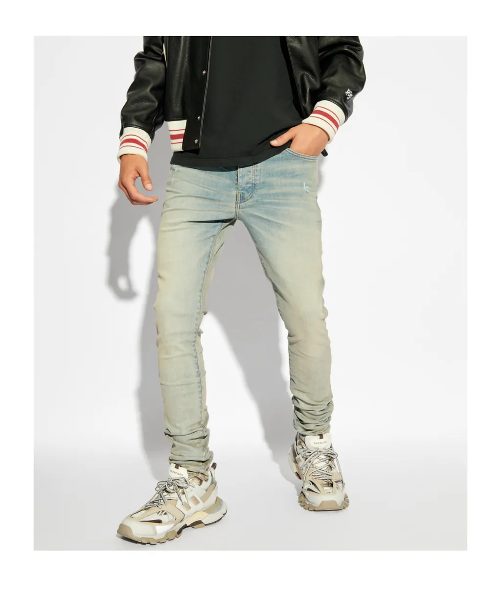 Belt-Loop Jeans