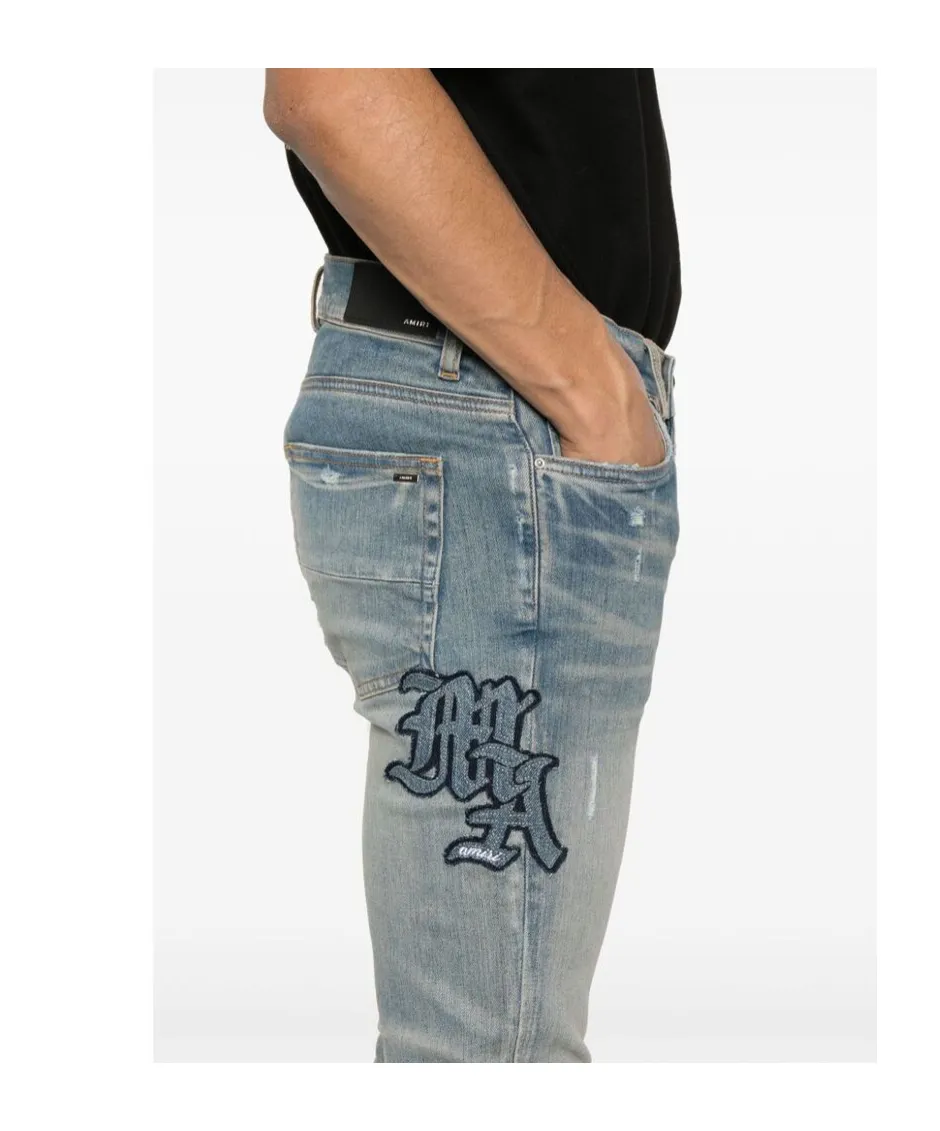 Belt-Loop Jeans