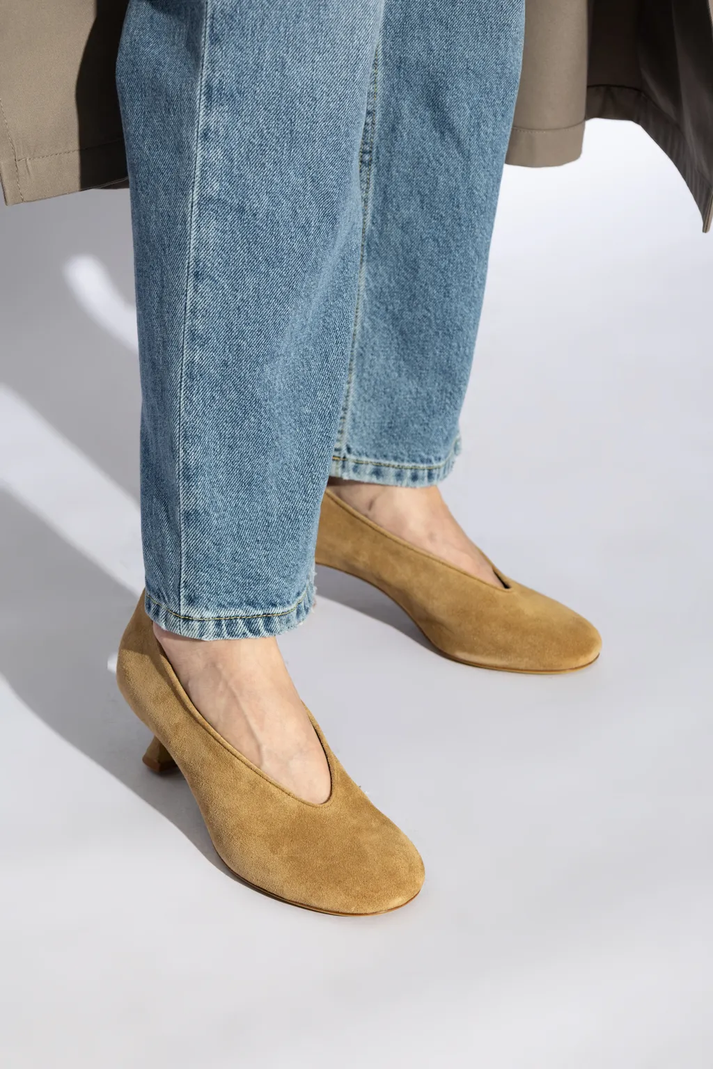 Round Toe Pumps