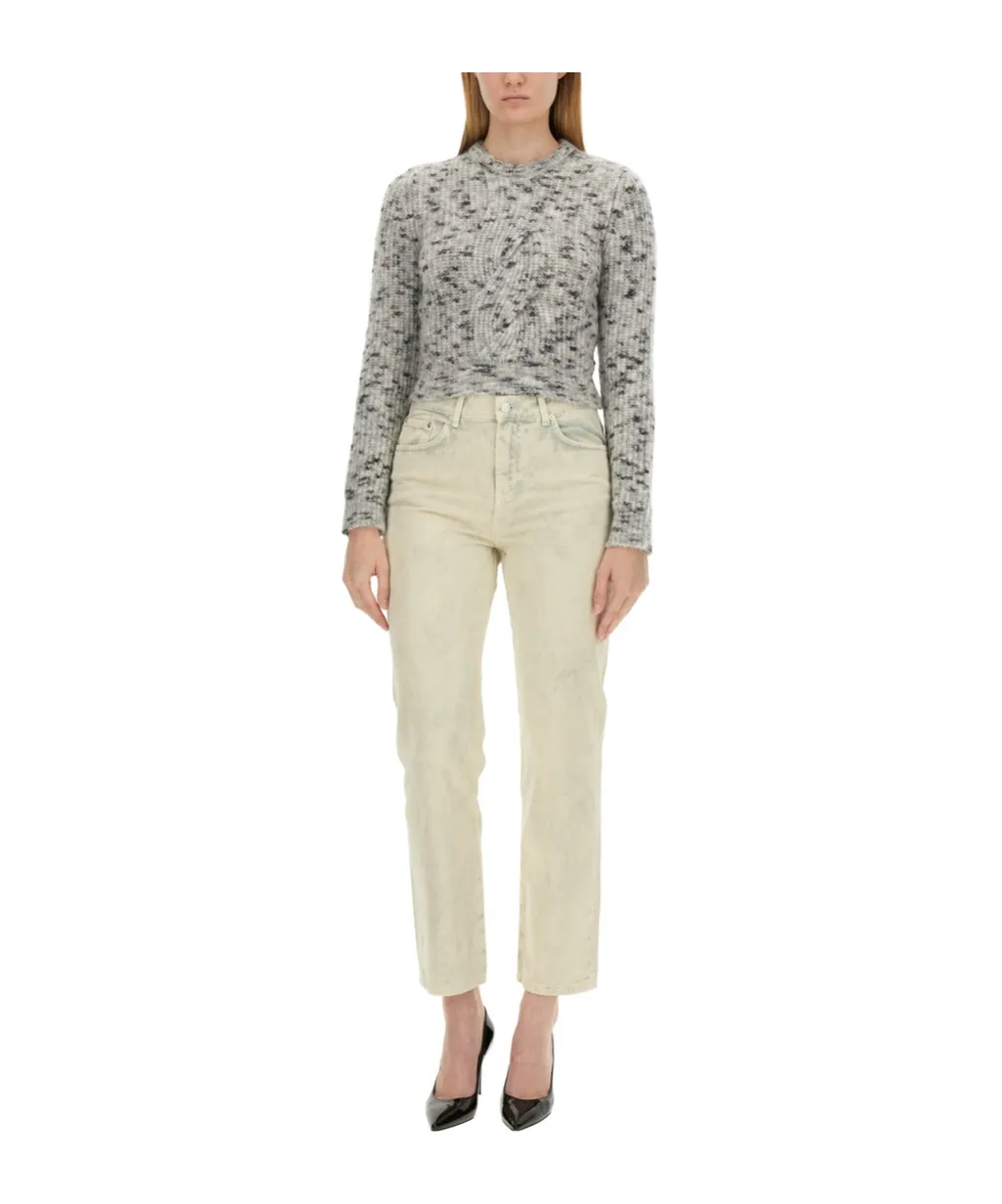 Long-Sleeved Pullover