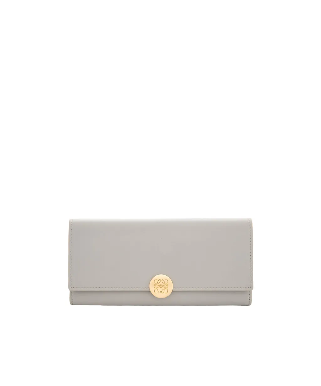 Pebble Continental Wallet In Shiny Nappa Calfskin