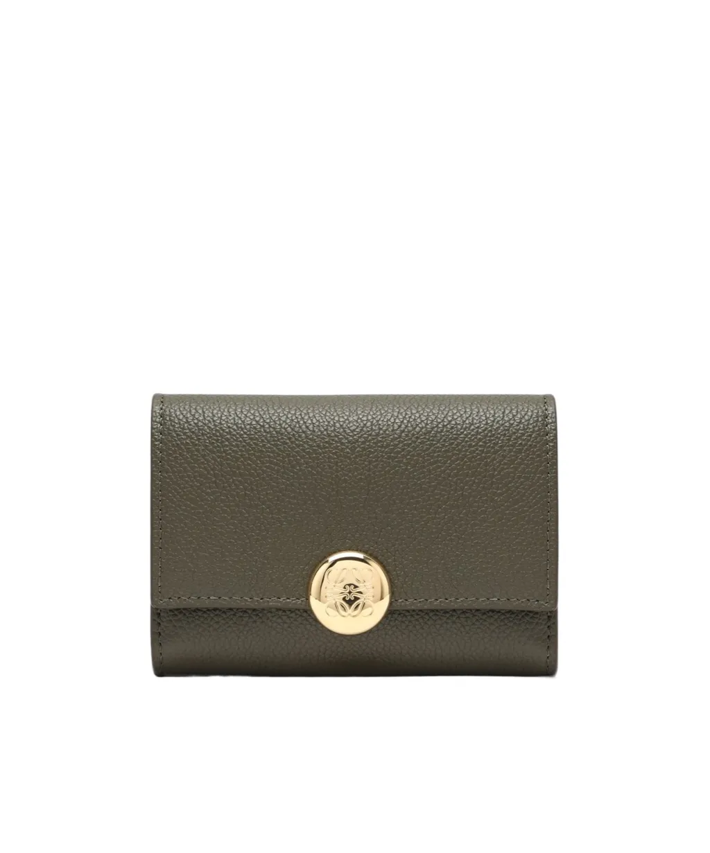 Small Vertical Wallet In Pebble Grained Calfskin
