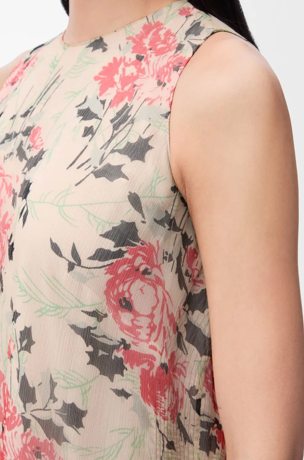 Sleeveless Asymmetric Hem Maxi Dress