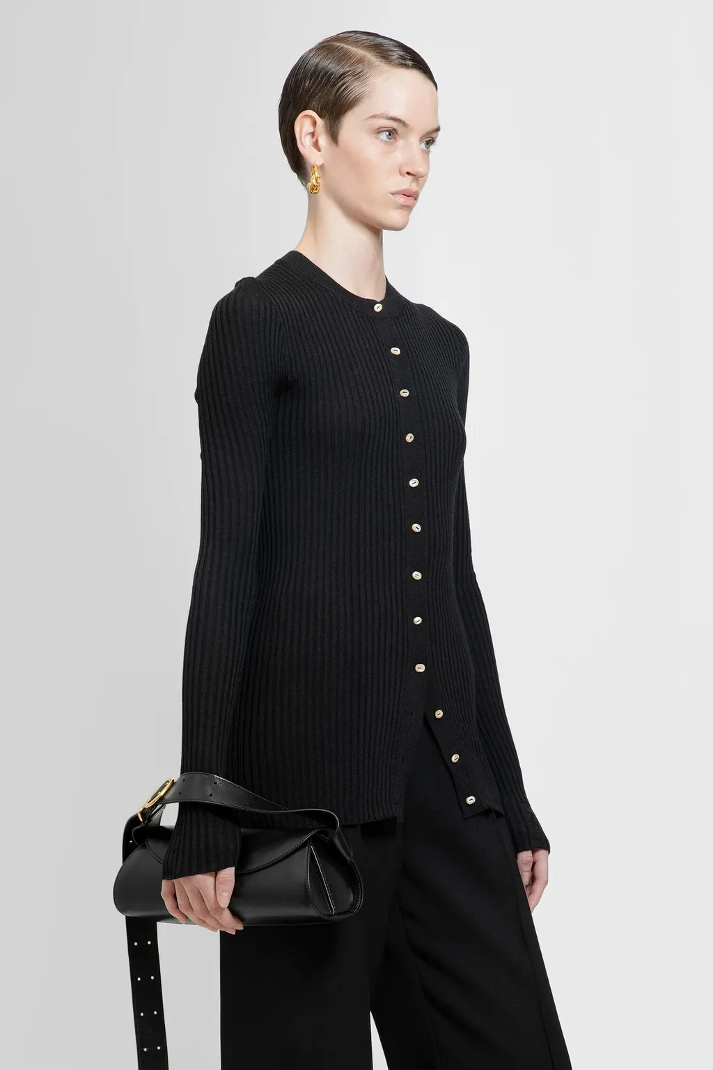 Buttoned Long-Sleeved Cardigan