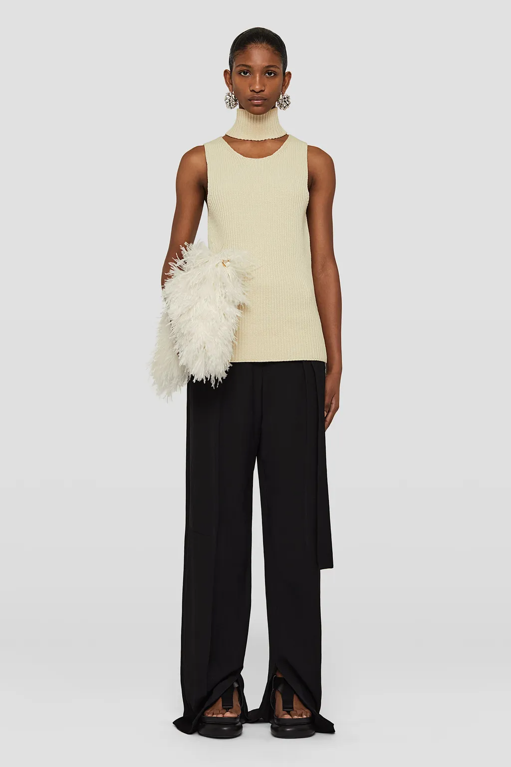Cut-Out Detailed High-Neck Knitted Vest