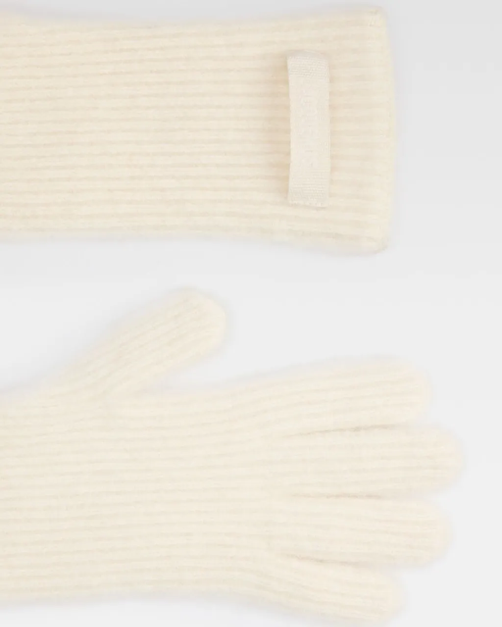 Logo Patch Ribbed Gloves