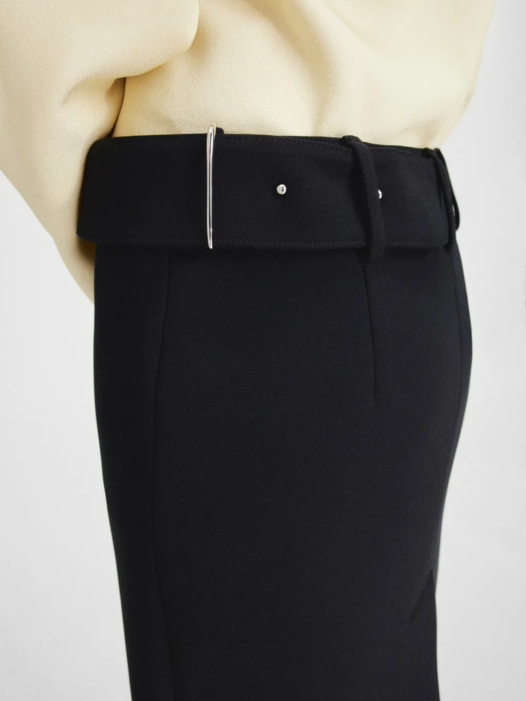 Obra Mini Skirt