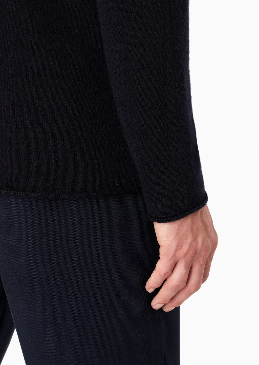 Icon Cashmere Double-Sided Rib Round Neck Sweater