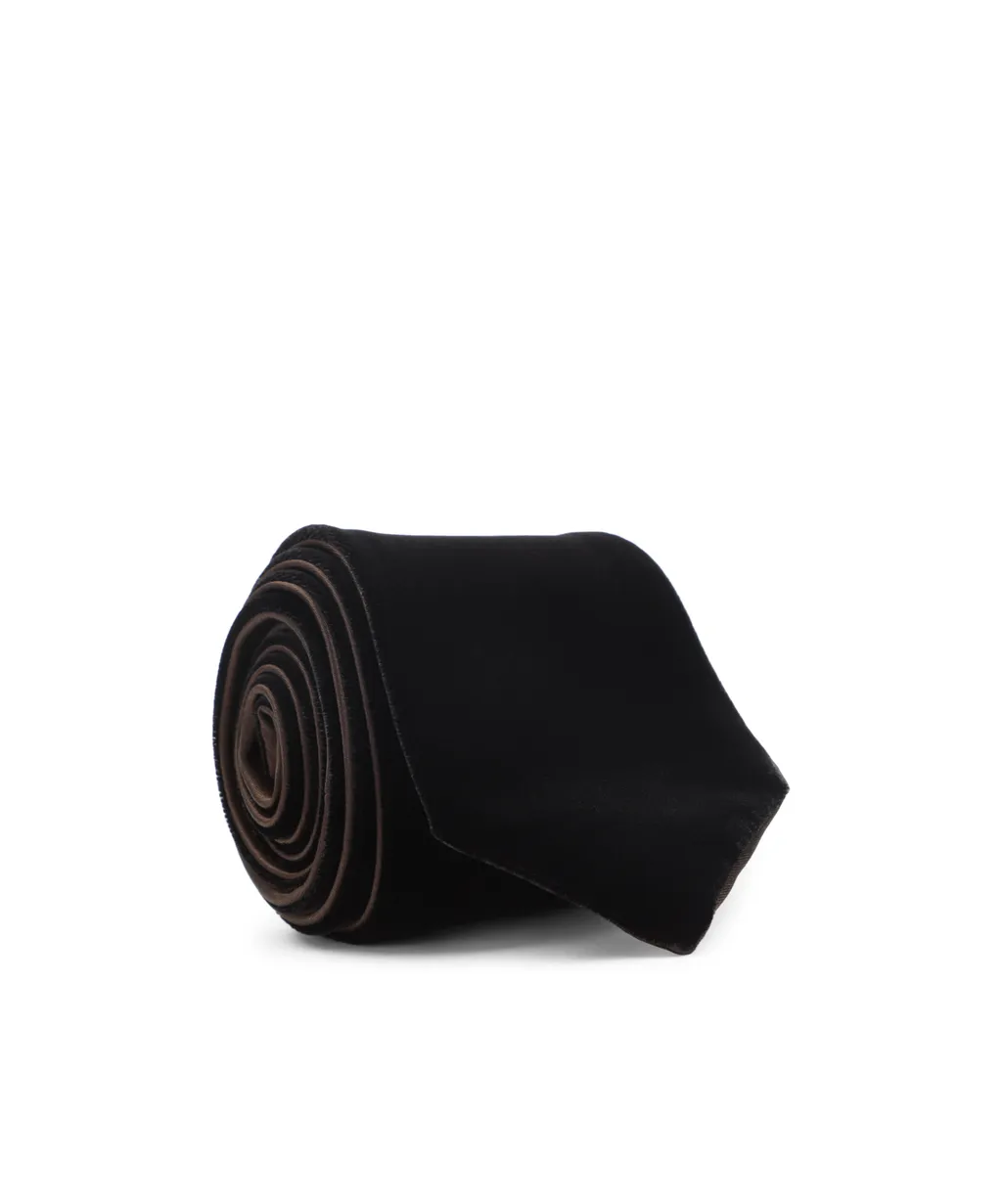 Velvet Tie