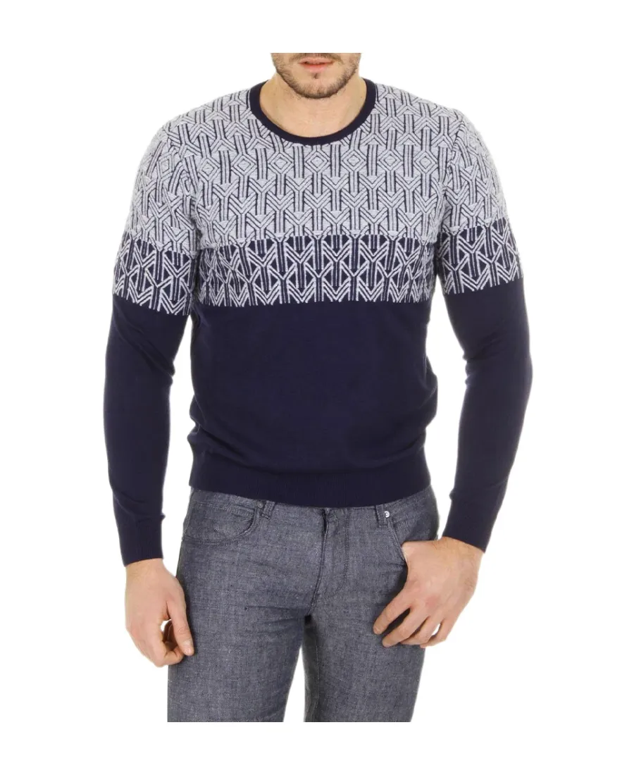 Round-Neck Long-Sleeved Knitted Sweater