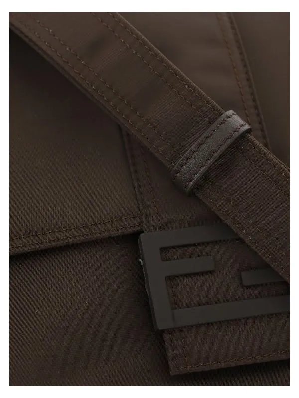 Baguette Medium Messenger Bag
