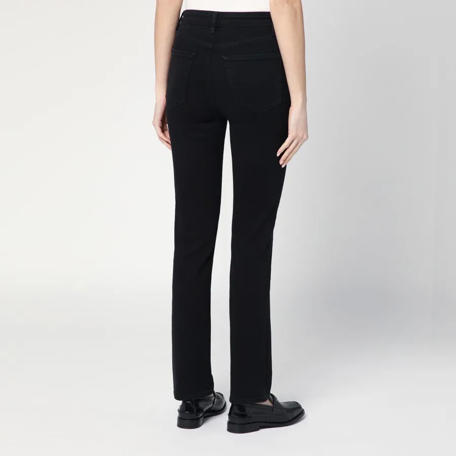 Straight Jeans