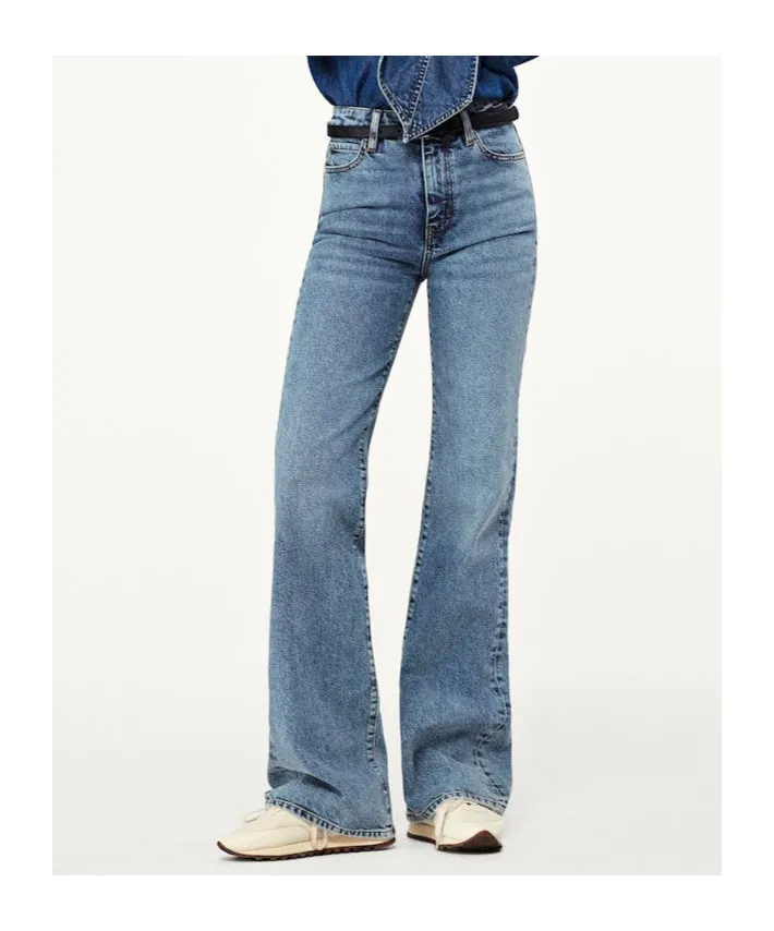 Belt-Loop Jeans