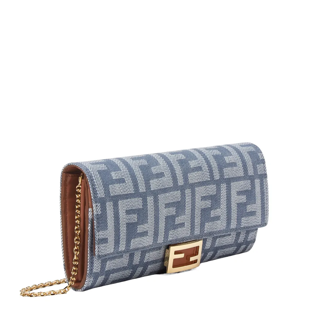 Baguette Continental Chained Wallet