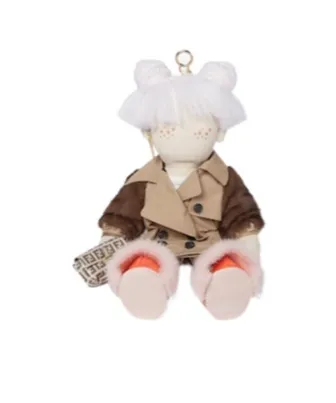 Maxi Charm