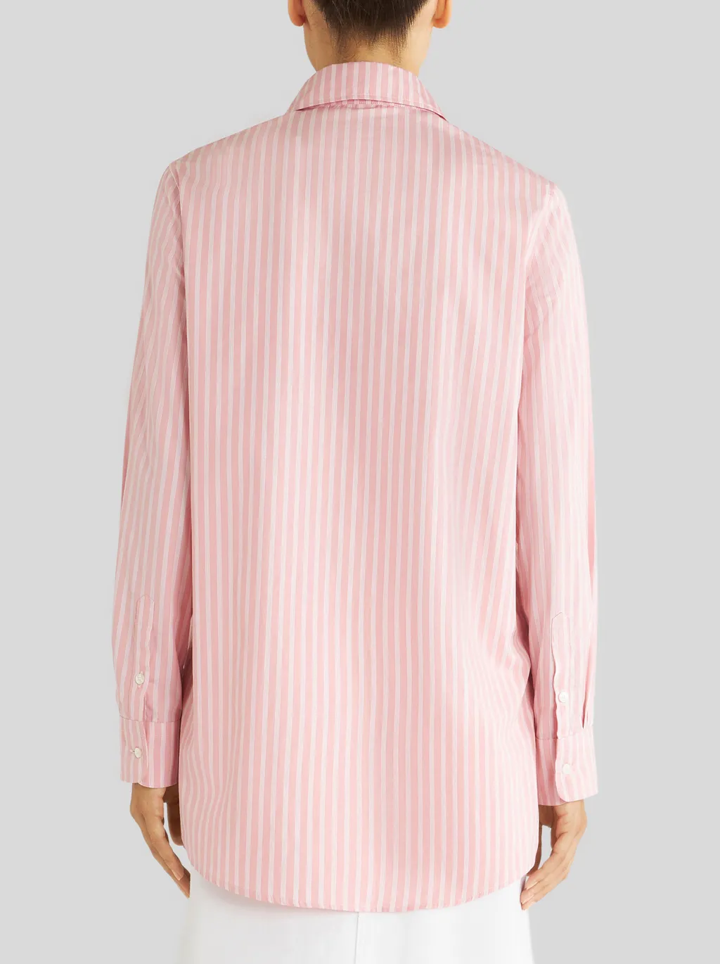 Buttoned Long-Sleeved Shirt