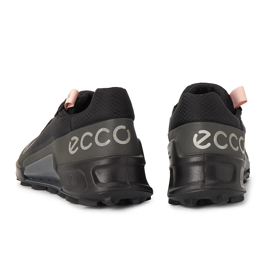 Round Toe Sneakers