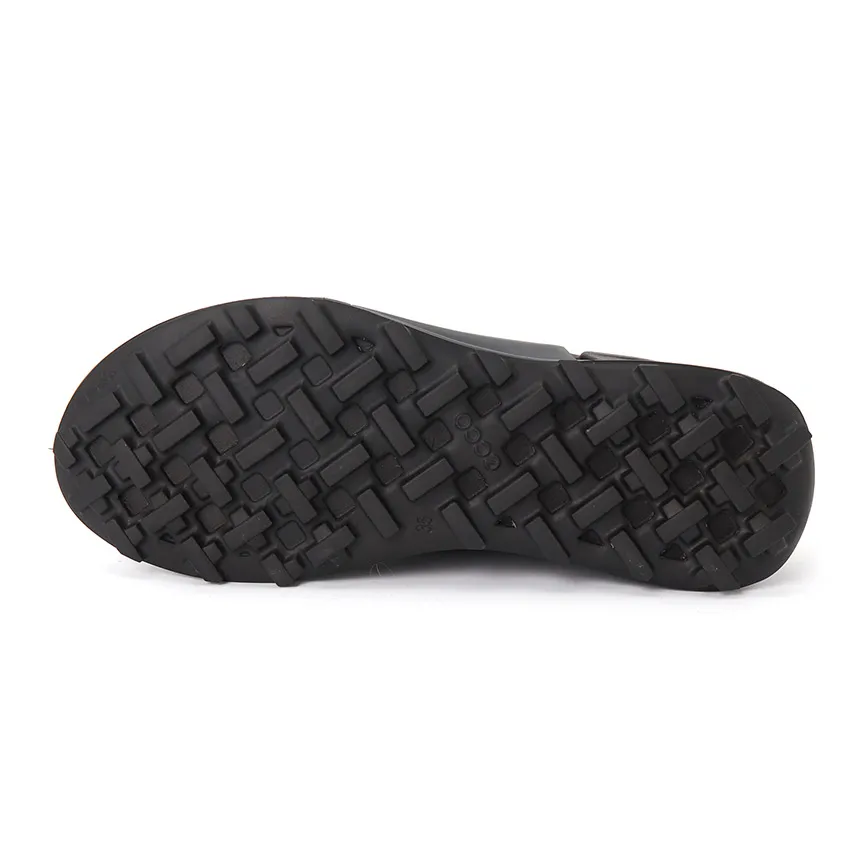 Round Toe Sneakers