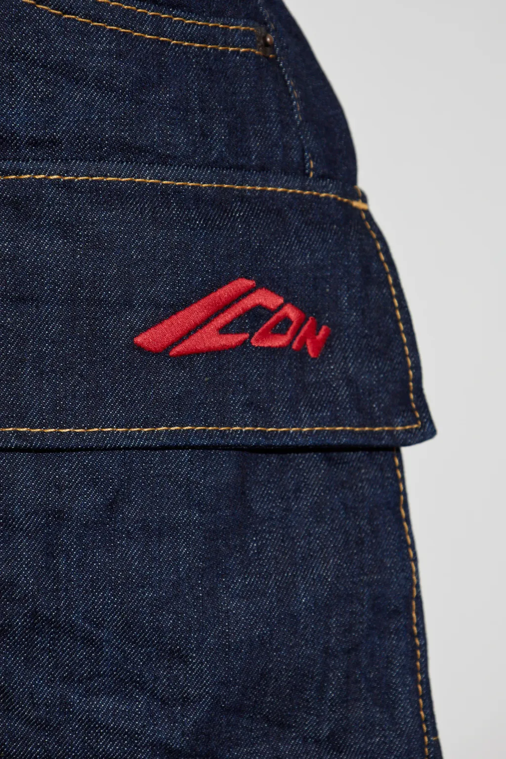 Pocket Detailed Denim Shorts