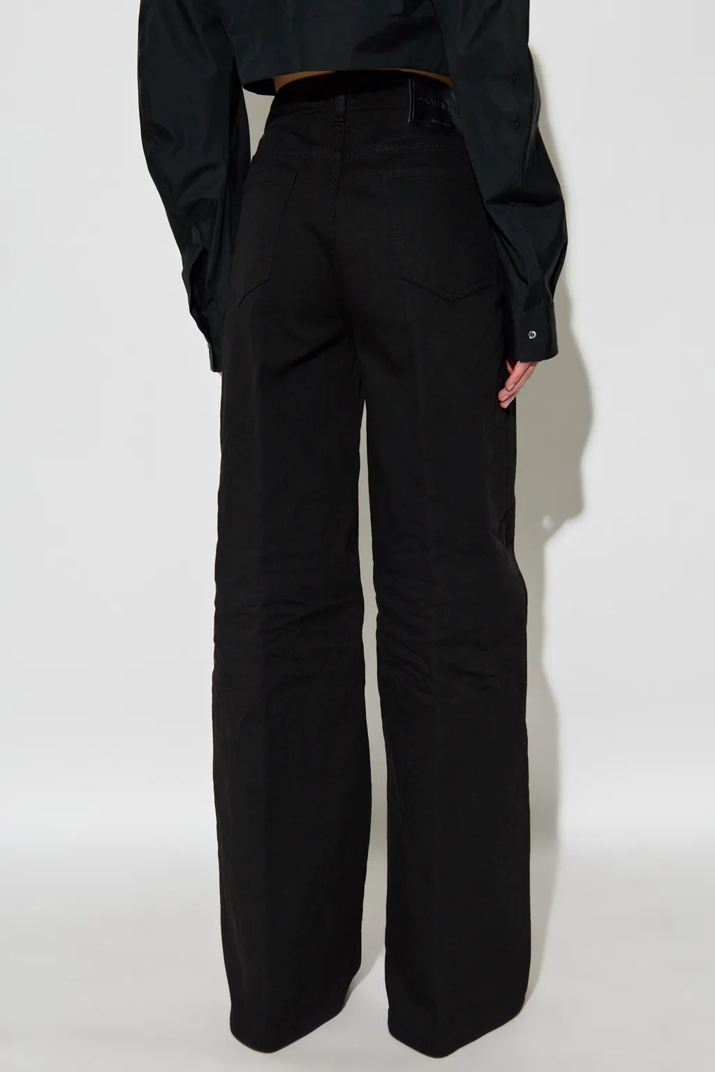 Wide-Leg Jeans