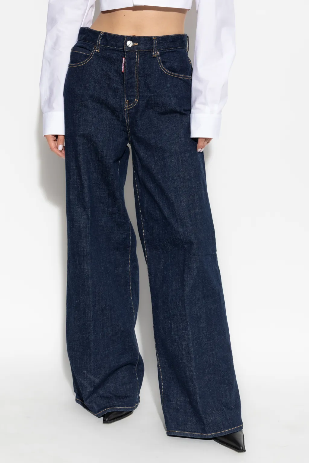 Dark Rinse Wash Traveller Jeans