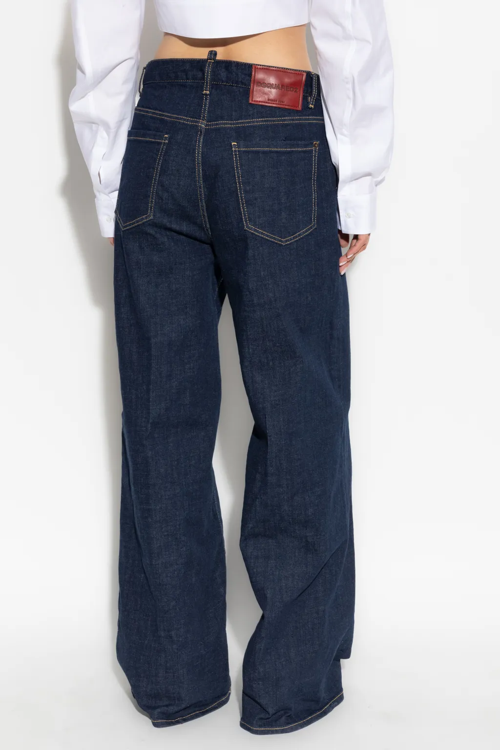 Dark Rinse Wash Traveller Jeans
