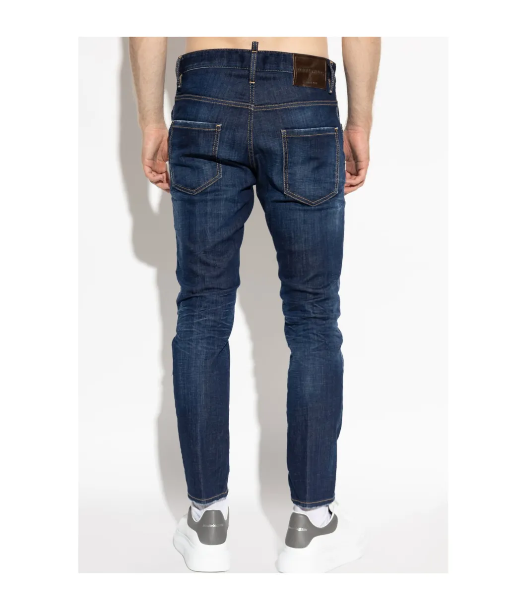 Distressed Skinny Jeans