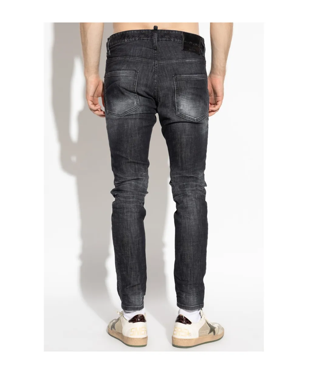 Distressed Skinny Jeans