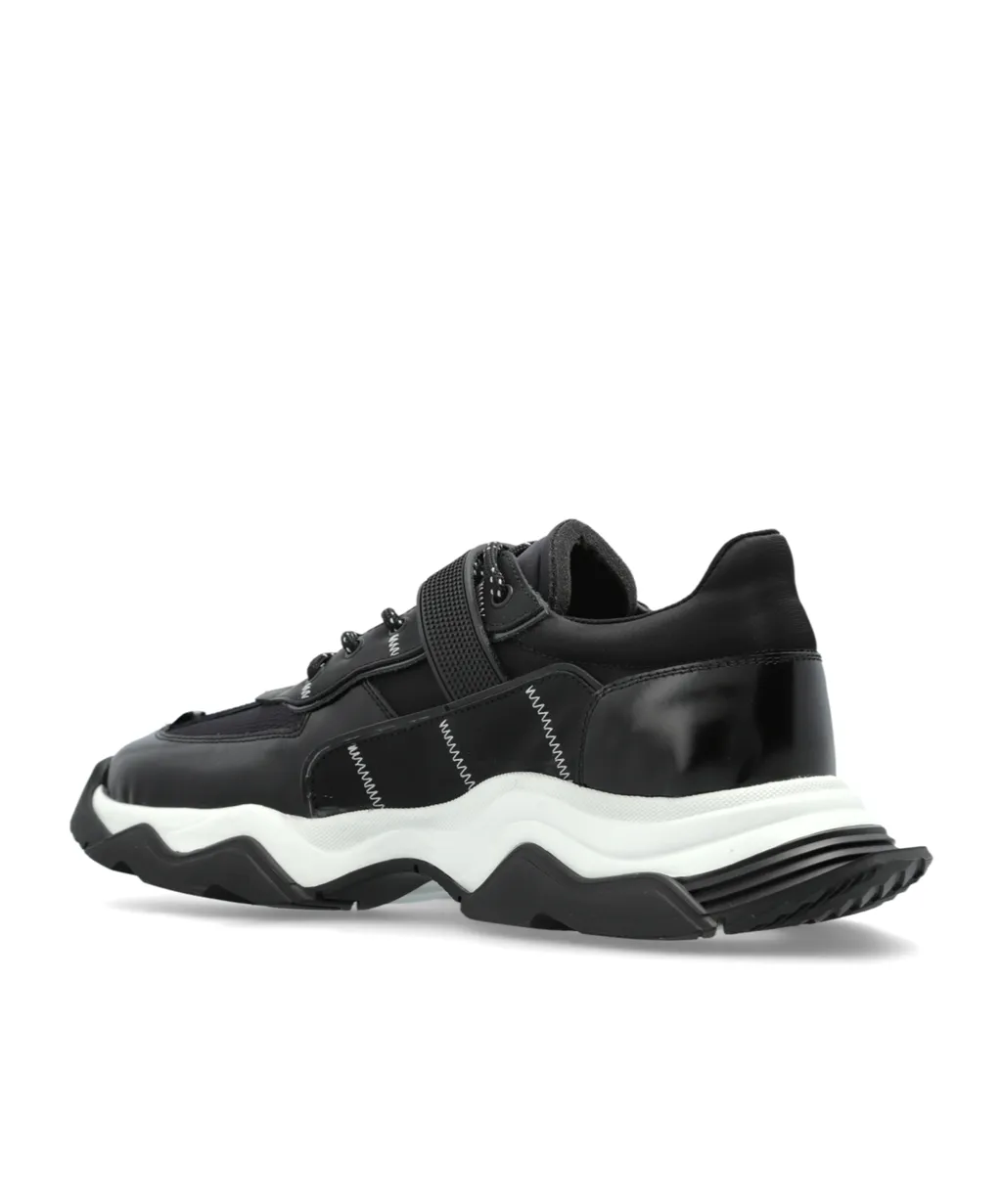 Wave Sneakers