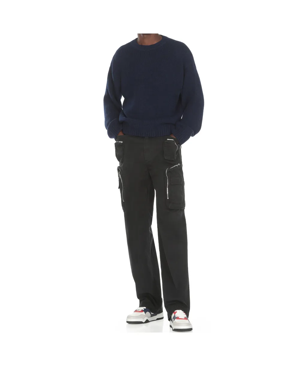 Crewneck Pullover