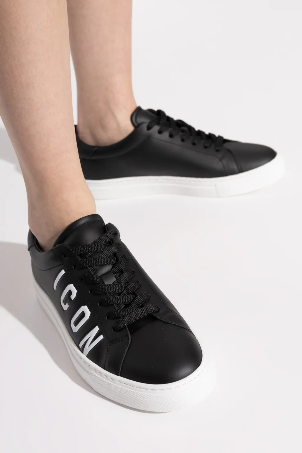 Icon Casetta Sneakers