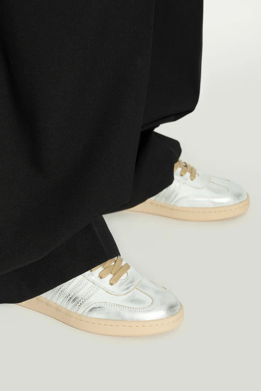 Metallic Effect Boxer Sneakers